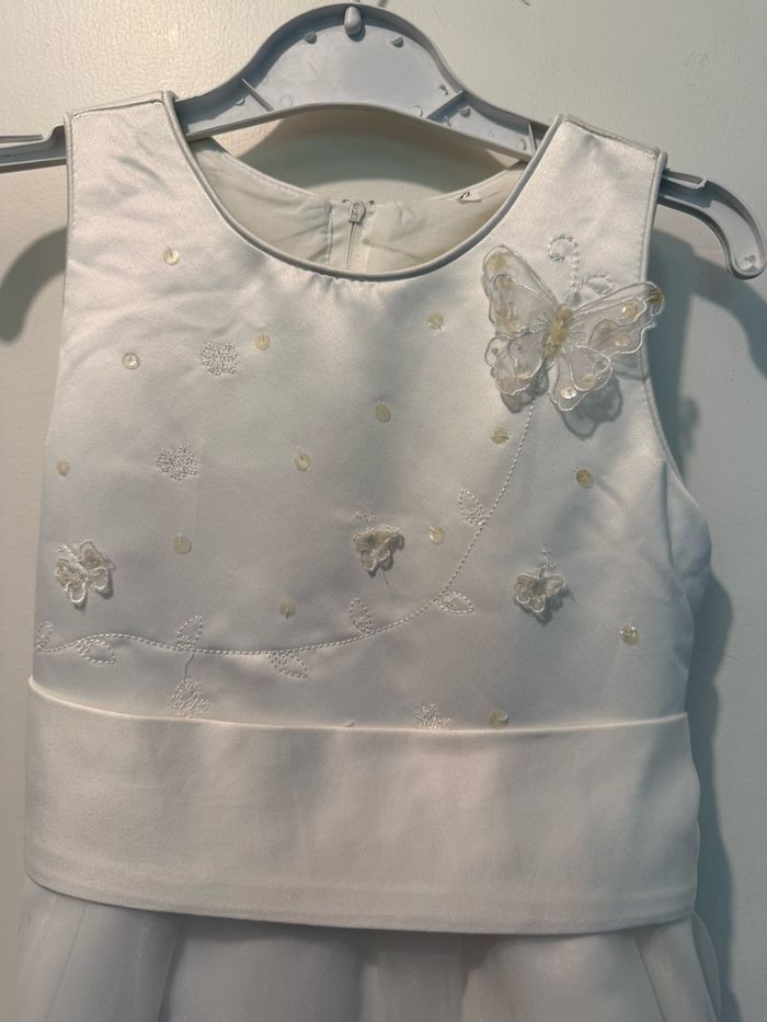 Robe fille mariage 12 ans - photo numéro 3