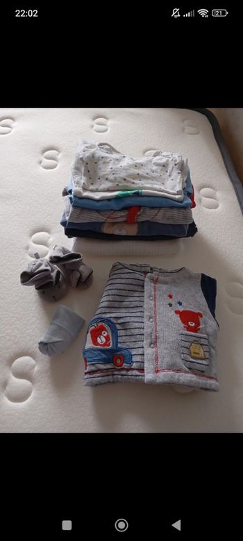 Lot 1 mois/ naissance 10 pieces 