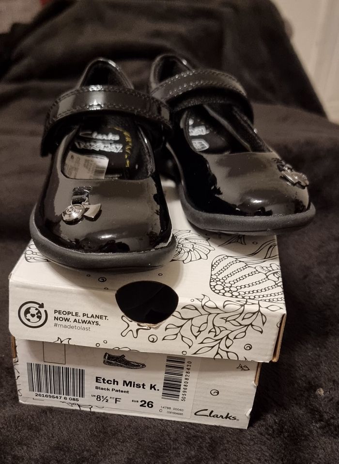 Sandale fermée clarks by pokemon - photo numéro 5