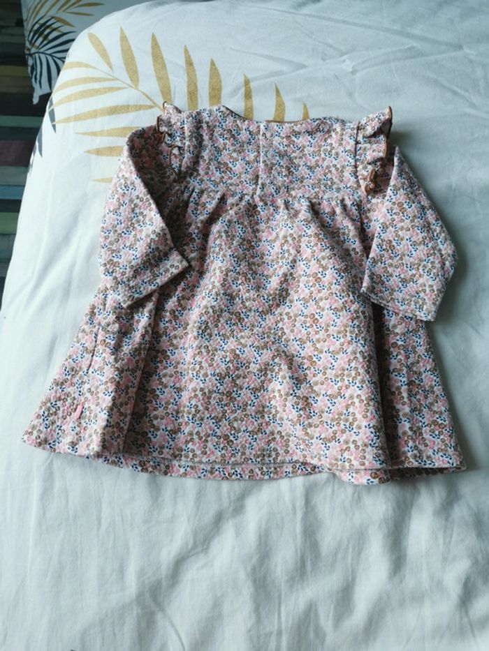 Robe obaibi 6 mois - photo numéro 2
