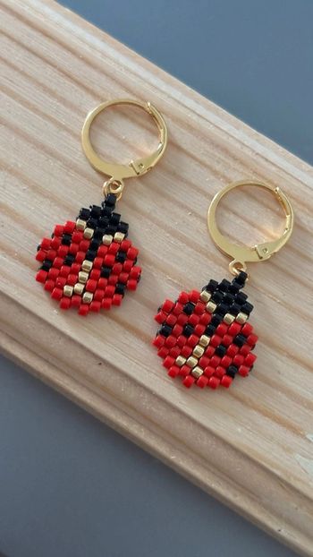 Boucle d'oreille Coccinelle