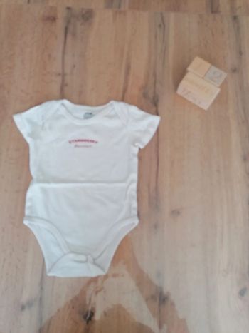 Bodie manche courte 12 mois