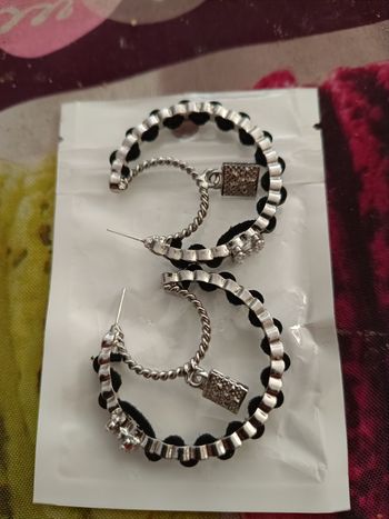 Boucle d'oreille