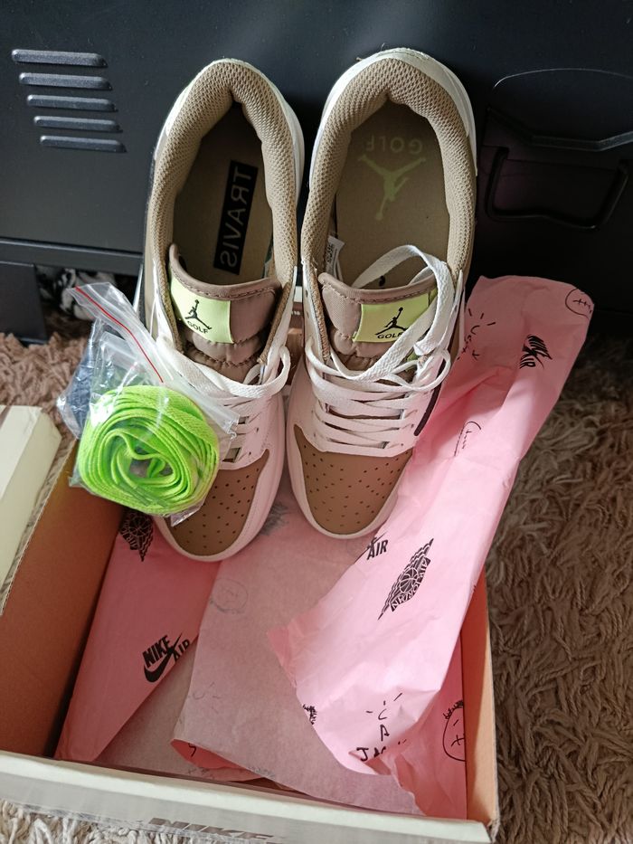 Nike Jordan 1 Low X Travis Scott Golf - photo numéro 2