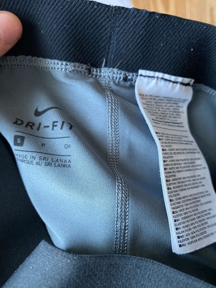 Leggings nike S - photo numéro 5