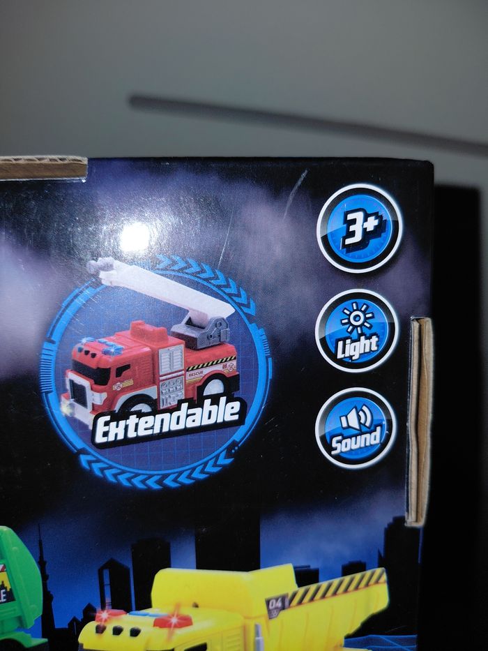 Camion de pompiers - photo numéro 2