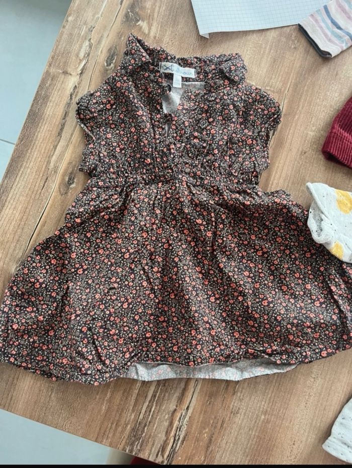 Lot robe fille taille 3 mois - photo numéro 2