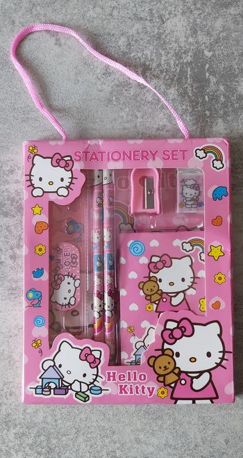 Ensemble papeterie Hello Kitty