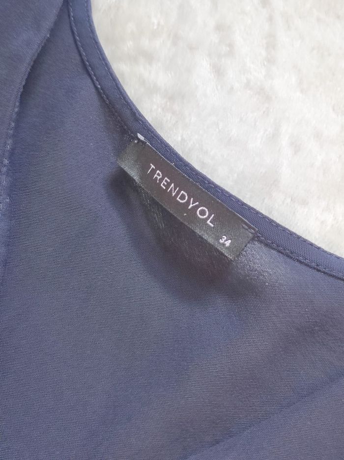 Robe courte oversize taille XS - photo numéro 4