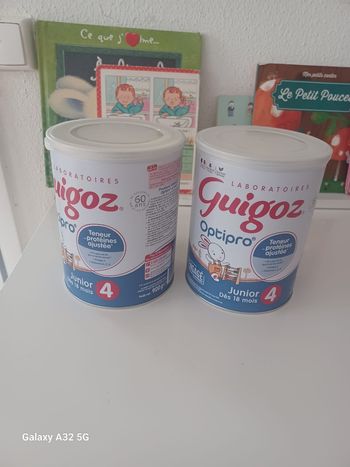 Lait guigoz optipro junior.