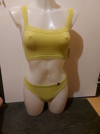 Ensemble brassière et tanga