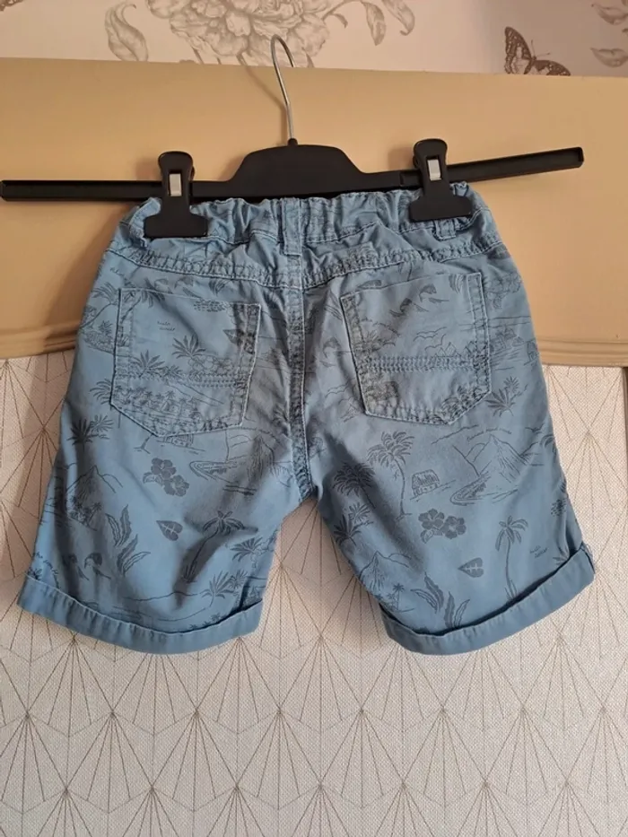 Short bleu garçon gémo tbe 5 ans plus joli en vrai - photo numéro 3
