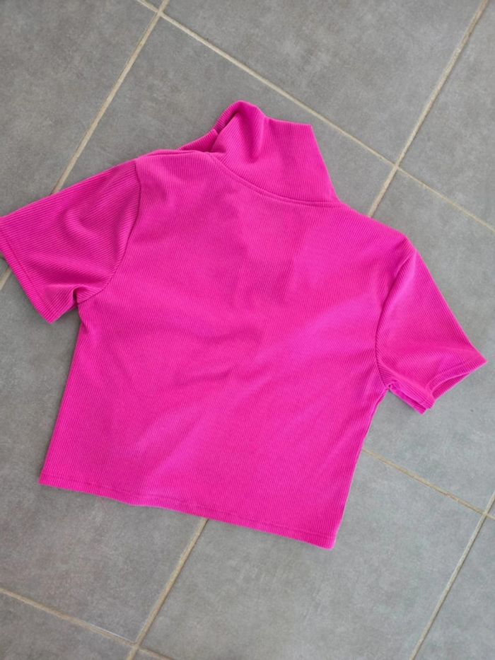 Tee shirt côtelé rose fushia - photo numéro 3