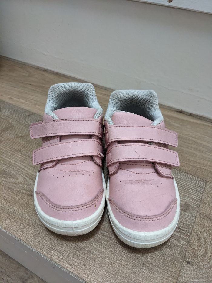 Baskets rose et blanc decathlon taille 28