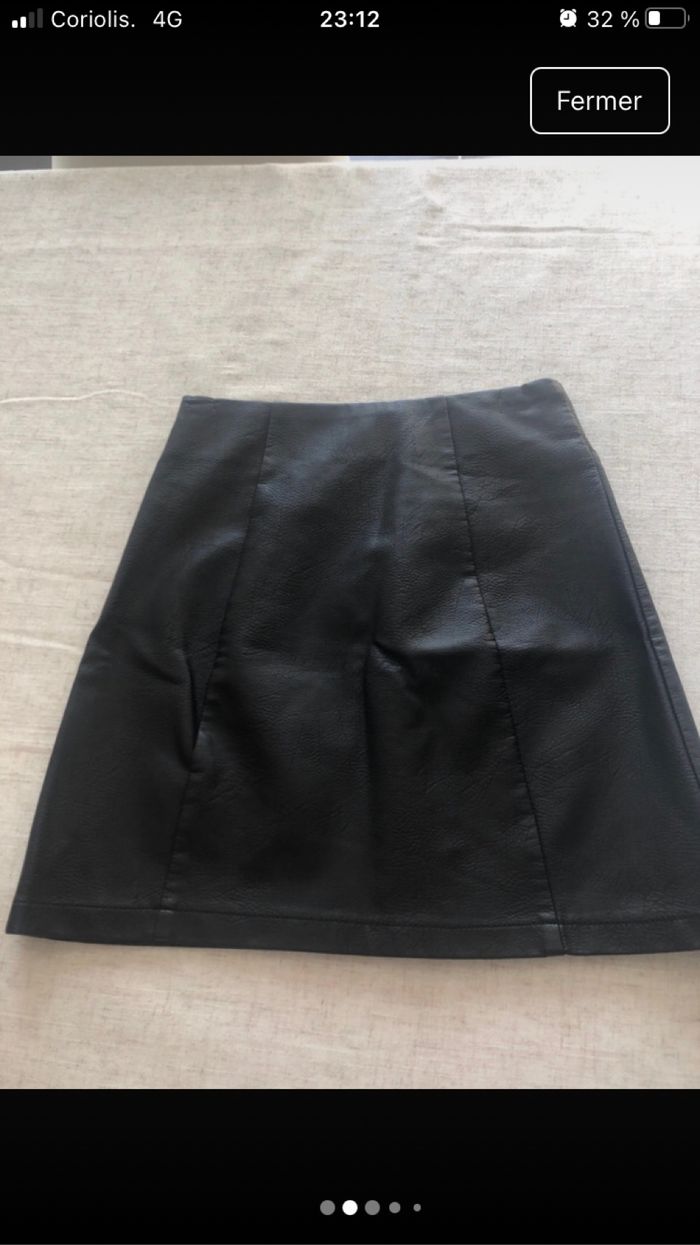 Jupe noir effet cuir - photo numéro 2