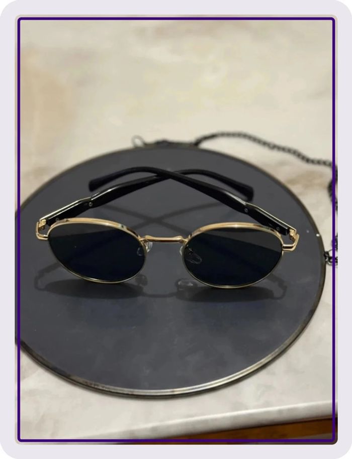 Lunette de soleil ronde noire dorée - photo numéro 4