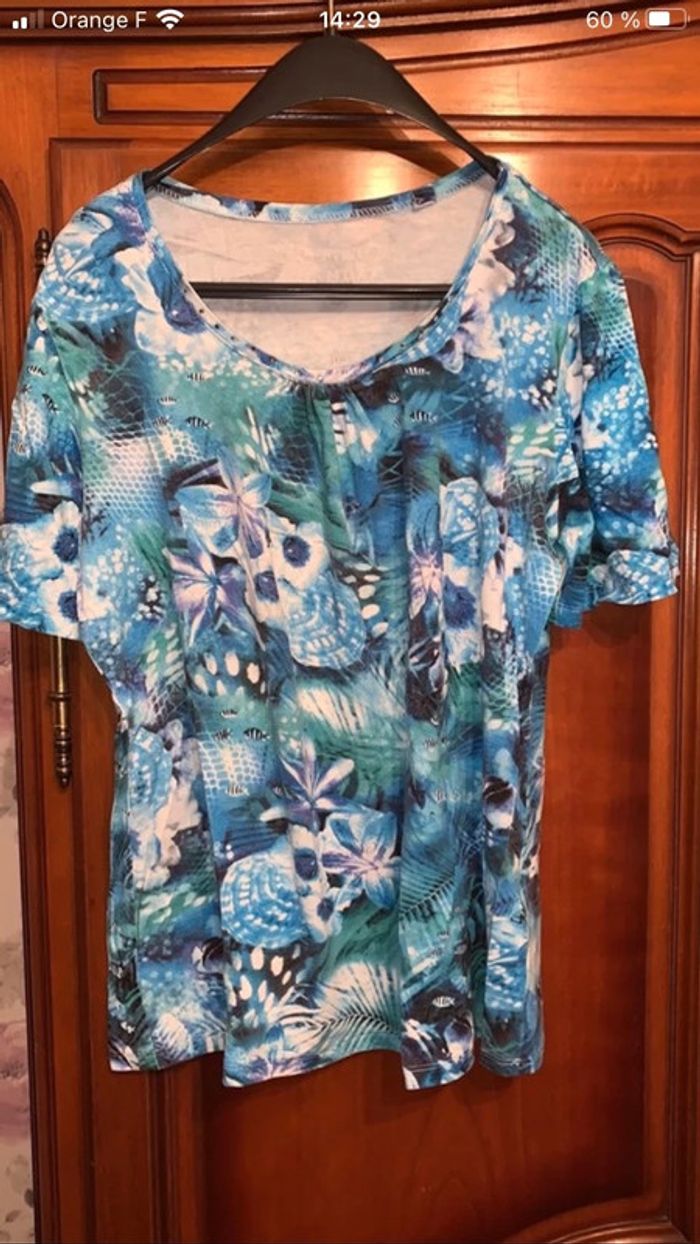 t-shirt T2
