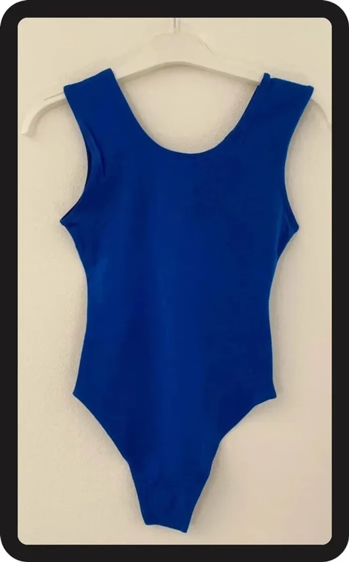 Undiz Body Résille & Bleu roi Taille S/36 - photo numéro 4