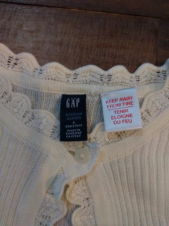 Gilet blanc bebe fille 2 ans gap - photo numéro 3