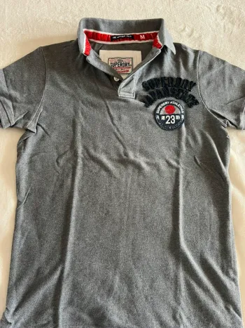 Polo Superdry taille M