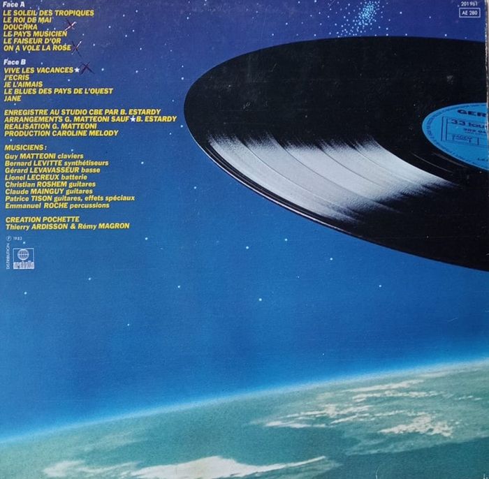 Vends Vinyle Gérard Lenorman vitesse 33 tours format 30 cm 11 titres Album le soleil des tropiques - photo numéro 2