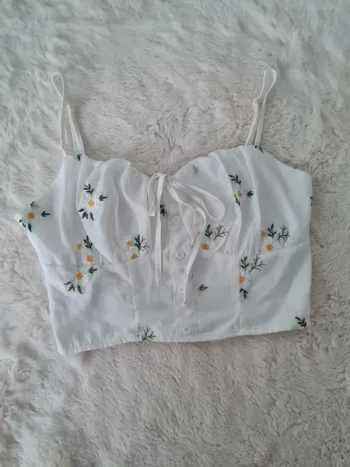 Croc top blanc fleuri