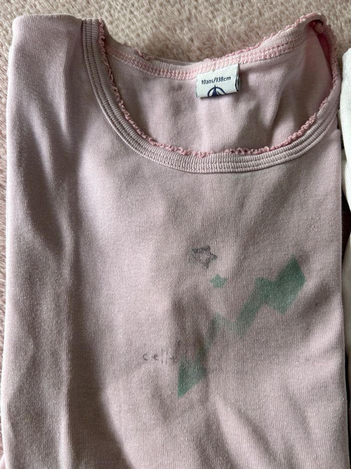 2 t-shirts petit bateau 10 ans - photo numéro 3