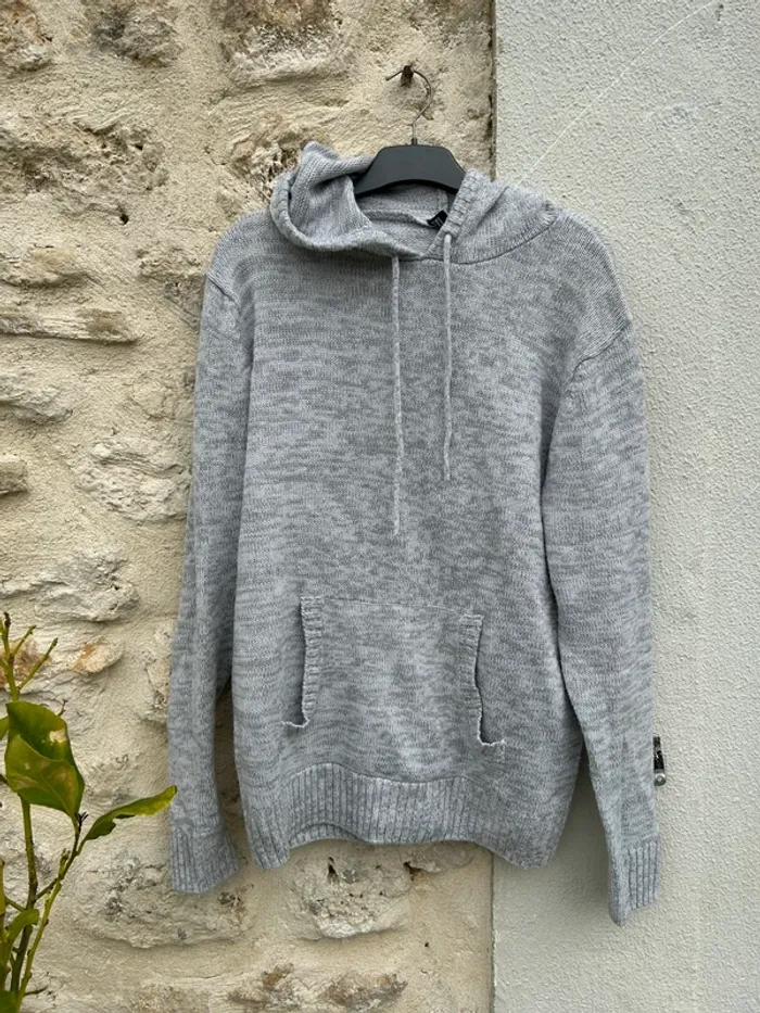 Pull à capuche