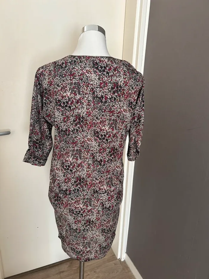 La petite française robe courte imprimée, florale, taille 36 - photo numéro 4