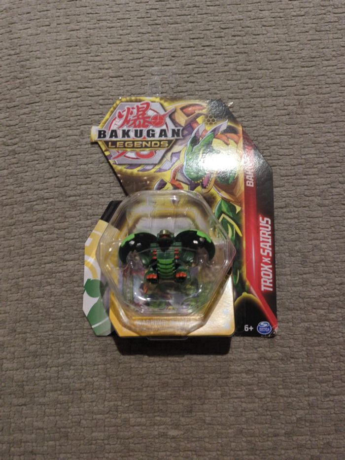 Figurine Bakugan legends trox x sairus