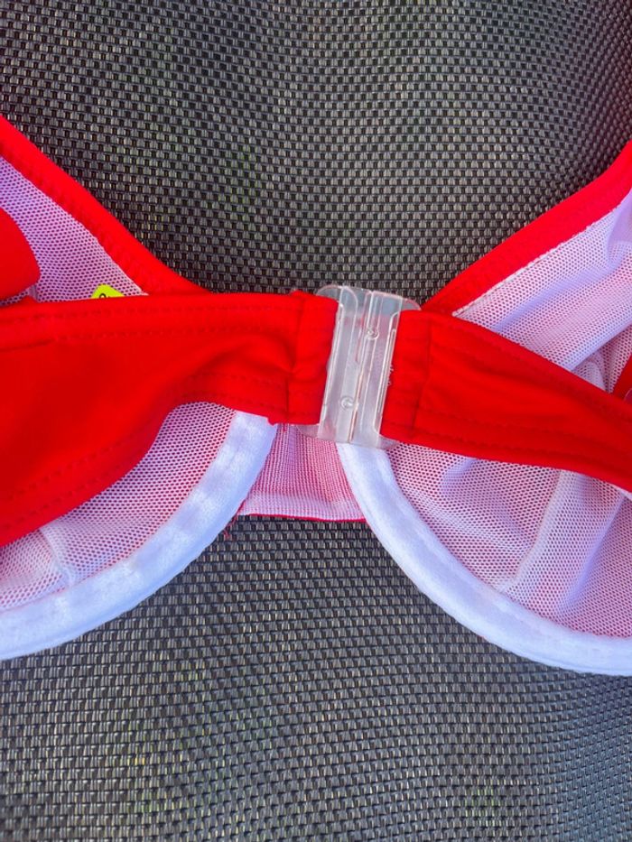 Haut de maillot de bain rouge taille S - photo numéro 4