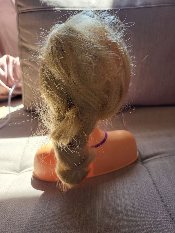 Tête à coiffer. - photo numéro 2