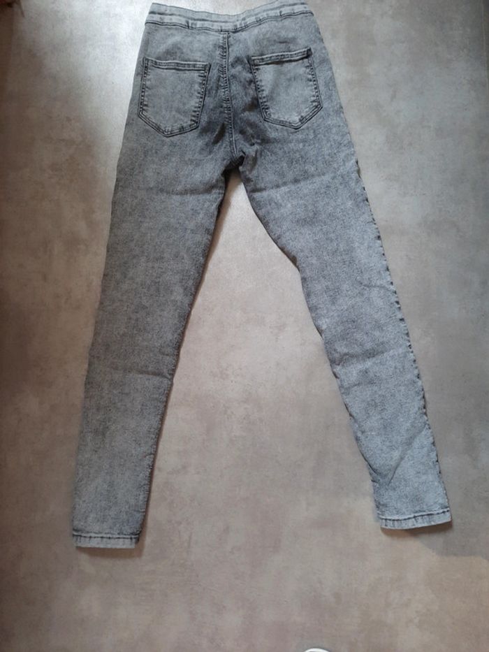 Jeans slim gris - photo numéro 2