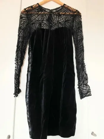 Robe noire Georges Rech
