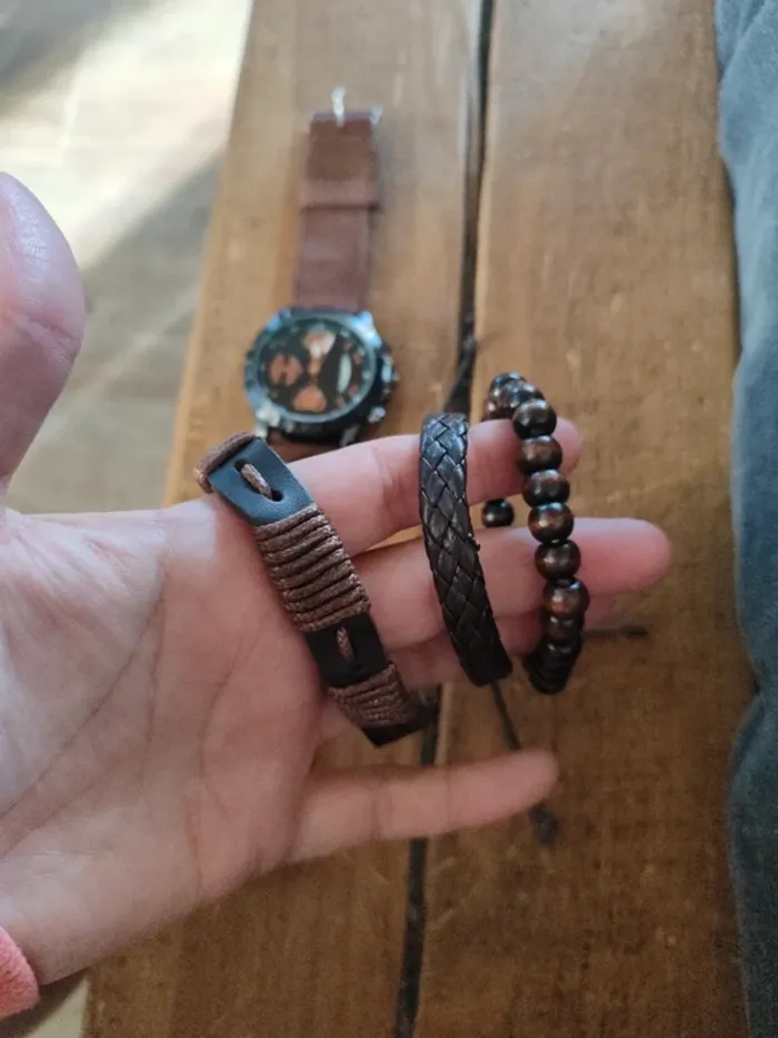 Ensemble neuf montre et bracelets homme - photo numéro 4