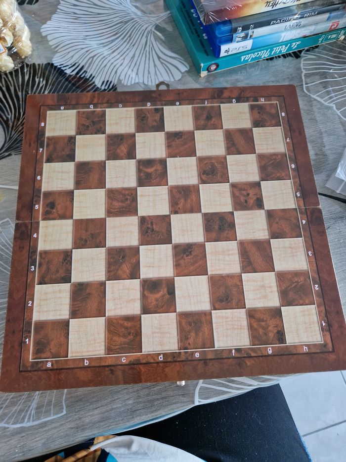 Jeu de dames et backgammon - photo numéro 2