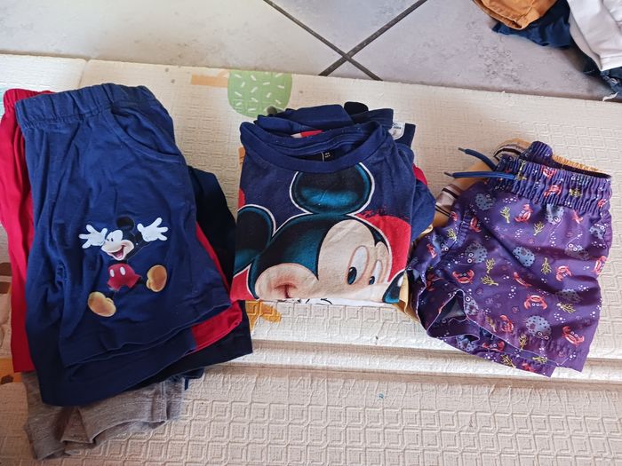 Lot vêtements garçon 4 ans été
