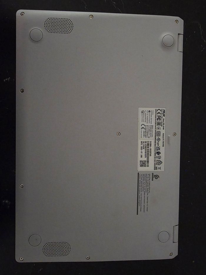 Asus Vivobook 256go Windows 11 familial - photo numéro 4