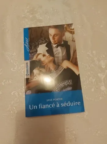 Livre Harlequin Un fiancé à séduire