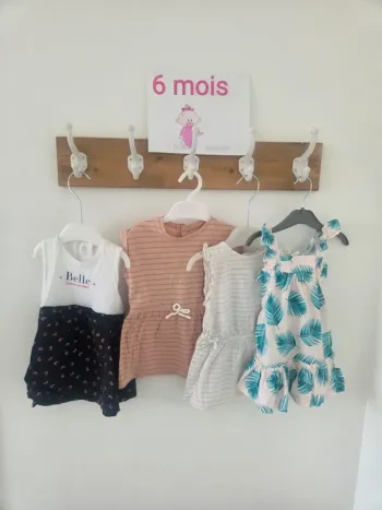 Lot 4 robes 6m