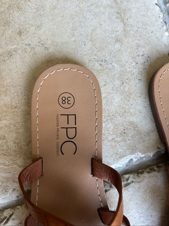 Sandales marron - photo numéro 2