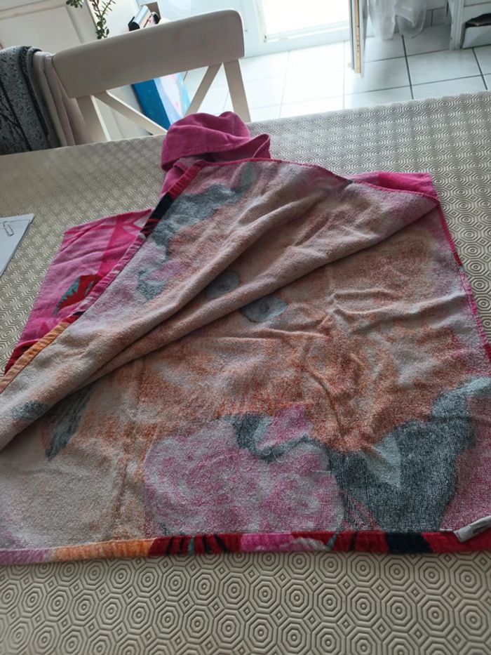 Poncho de bain motif chat - photo numéro 3