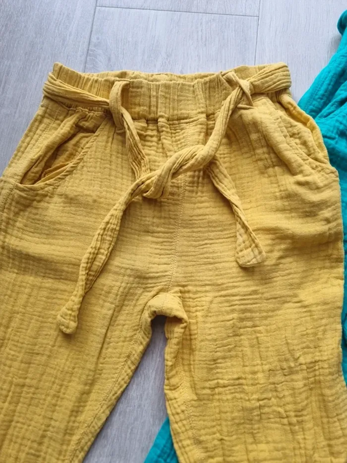 Lot 2 pantalons légers - photo numéro 2