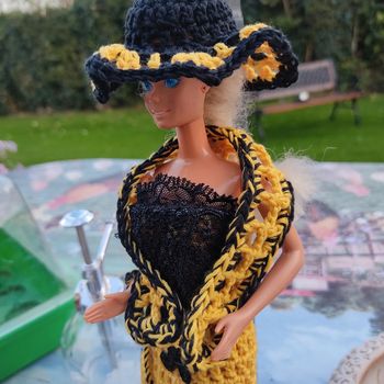 Vêtements pour Barbie 3 €