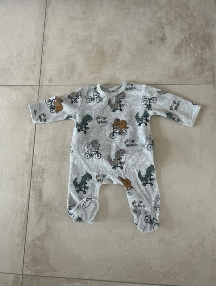 Pyjama dinosaure