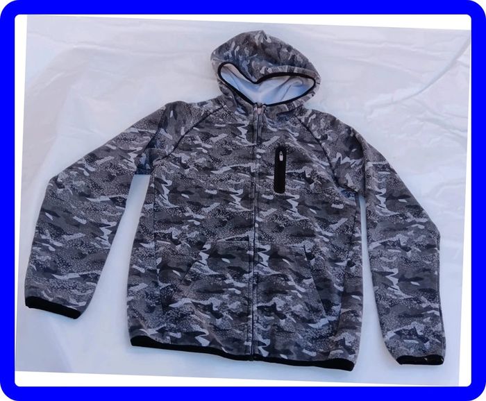 Sweat zippé à capuche 14 ans Trois 25