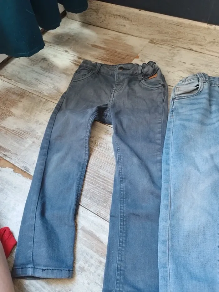 Lot Jeans - photo numéro 4