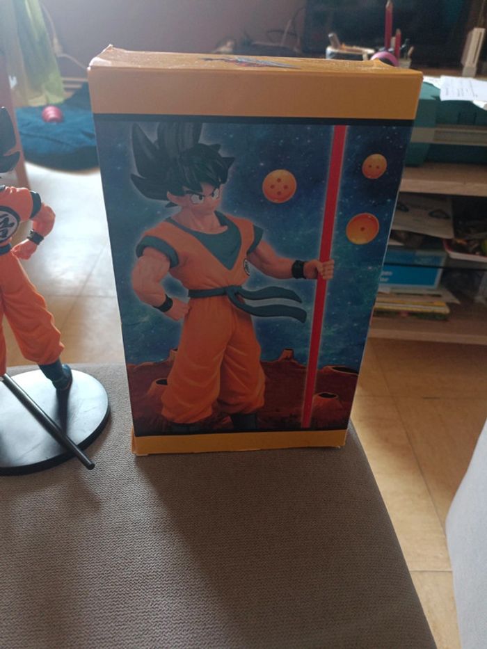 Figurine dragon ball z Son Goku bâton - photo numéro 3