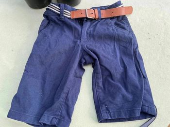 Short - bermuda bleu marine taille 5 ans