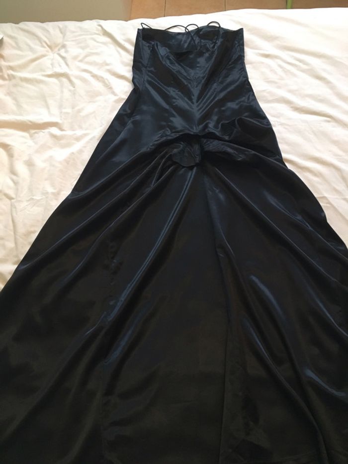 Robe de soirée - photo numéro 2